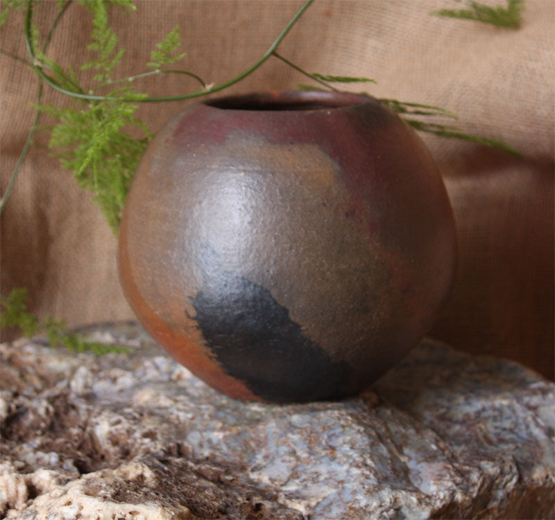 Pitfire Small Vase 11