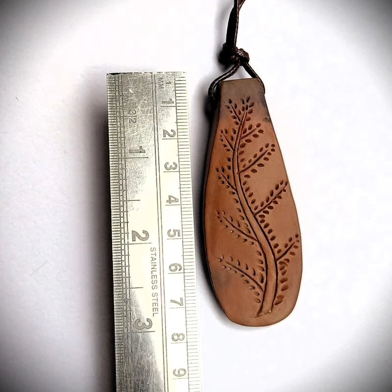Terracotta pendant 09