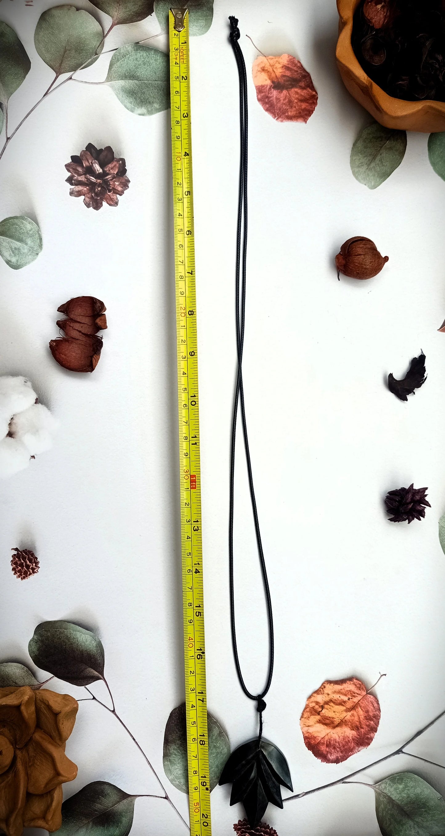 Terracotta pendant 07 Leaf