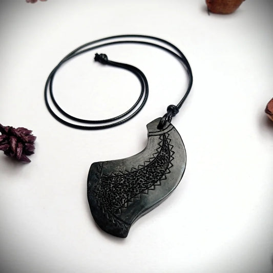 Terracotta pendant 06