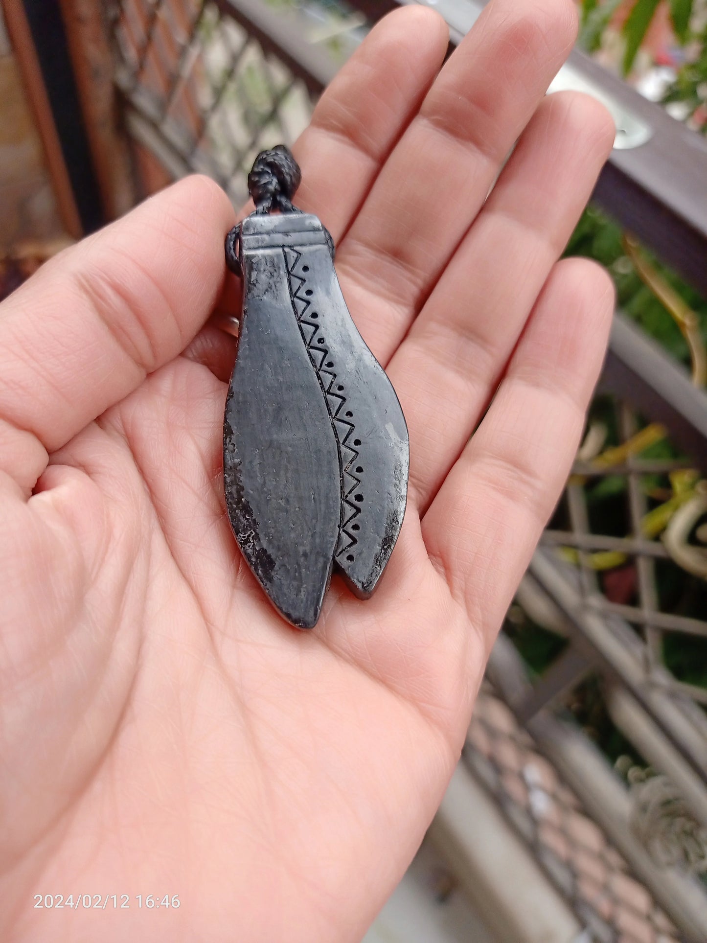 Terracotta pendant 04
