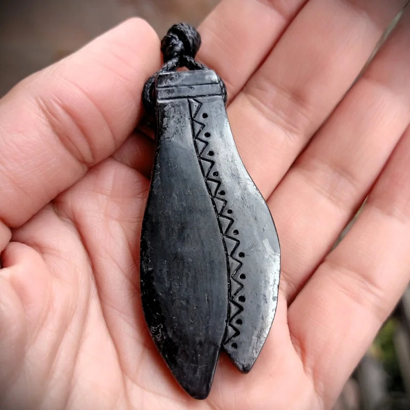 Terracotta pendant 04