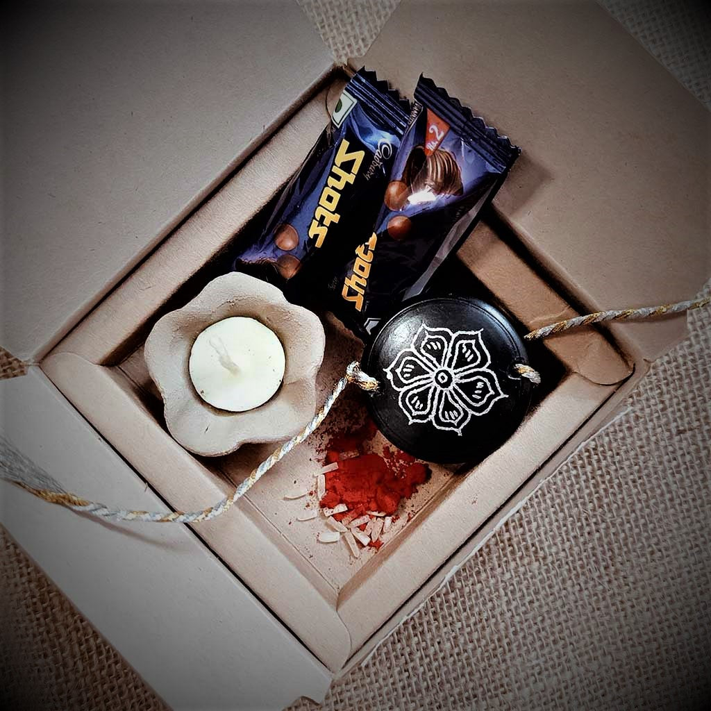 Nizamabad Black Pottery Rakhi Hamper 02