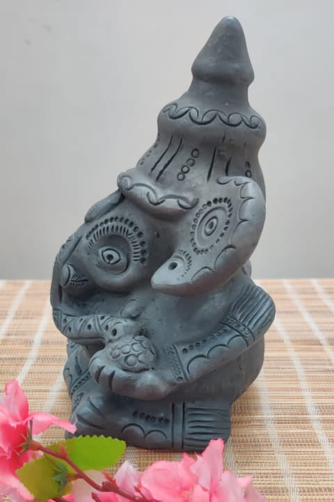 Sawai Madhopur Black Pottery Ganpati Idol Large