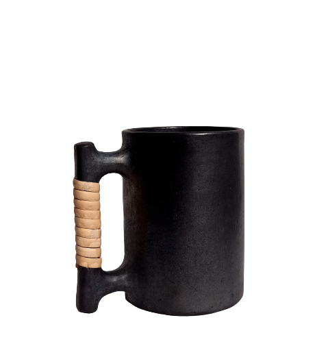 Longpi Black Pottery Beer Mug Large Round