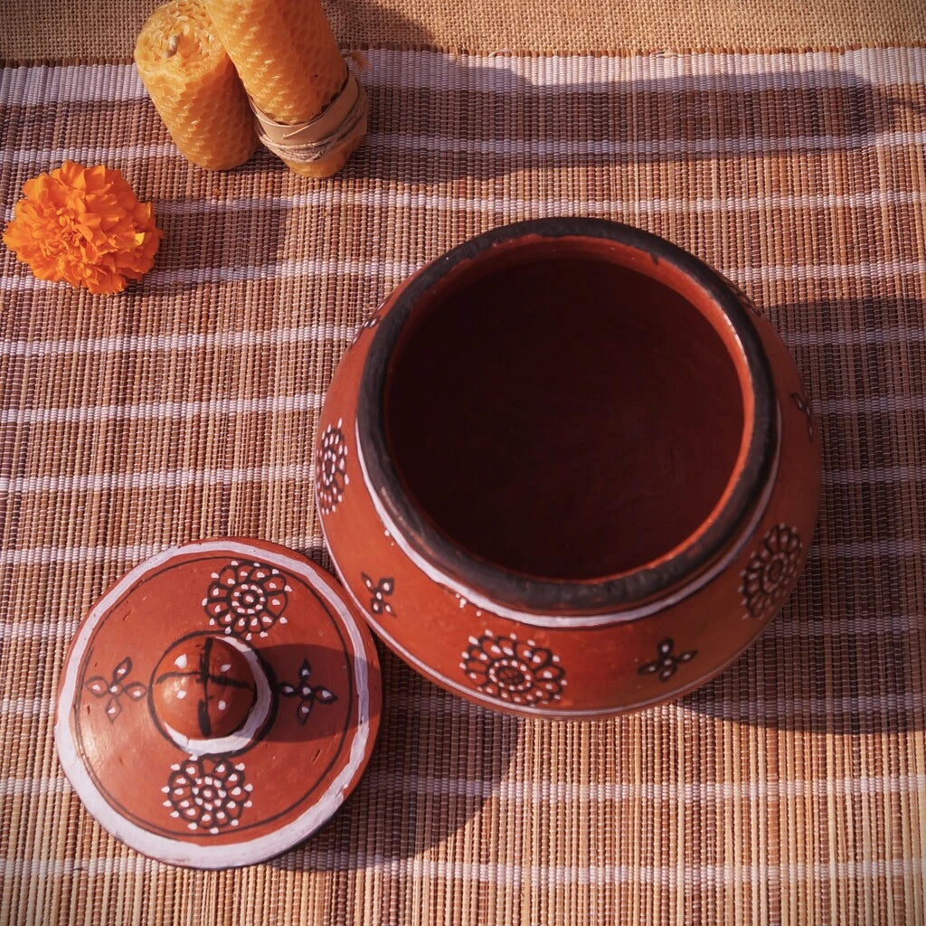 Hand-Painted Kutch Pottery Dry-Food Storage Jar