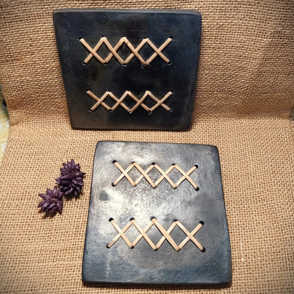 Longpi Black Pottery Trivet and Coaster Set
