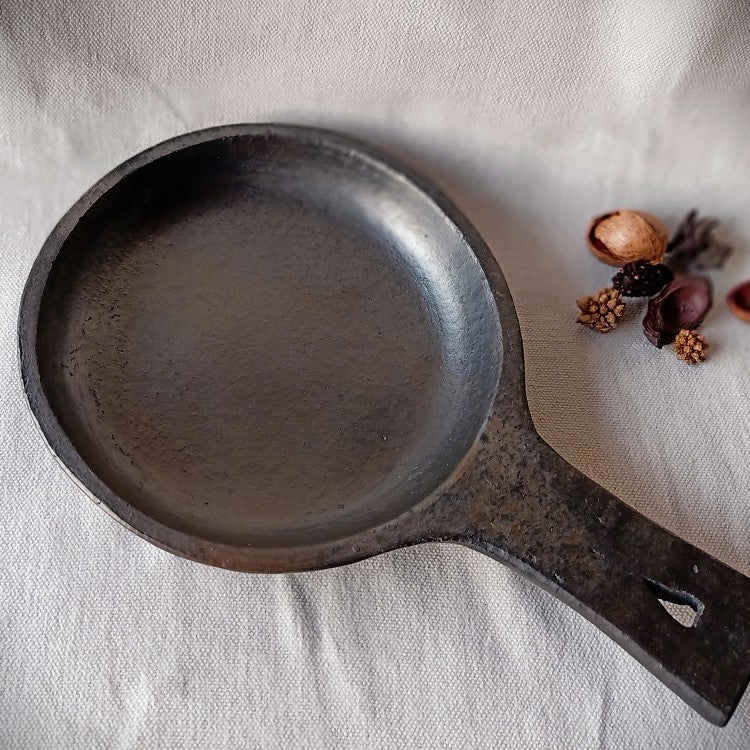 Longpi Black Pottery Skillet Round
