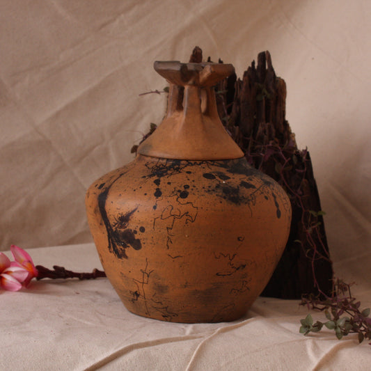 Pitfire Small Vase 26