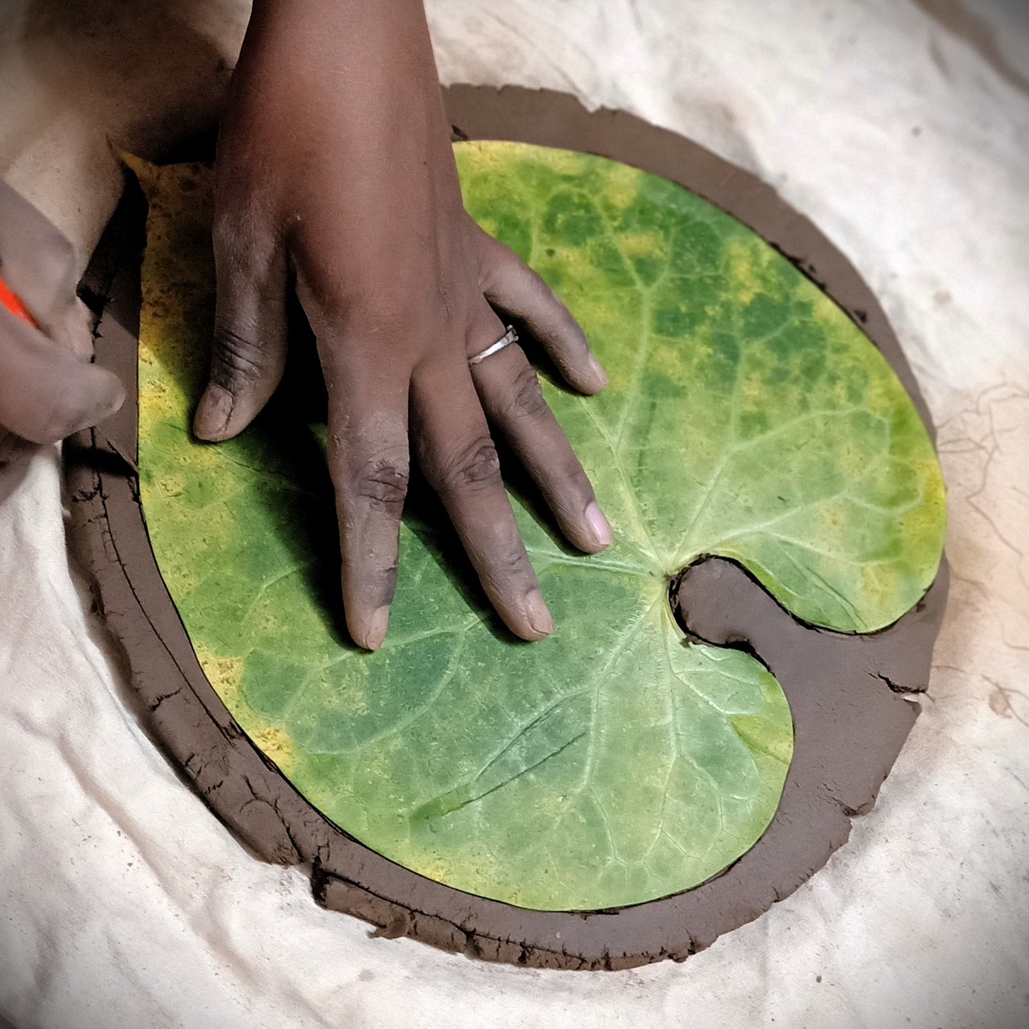 Handcrafted Terracotta Leaf Platter Large