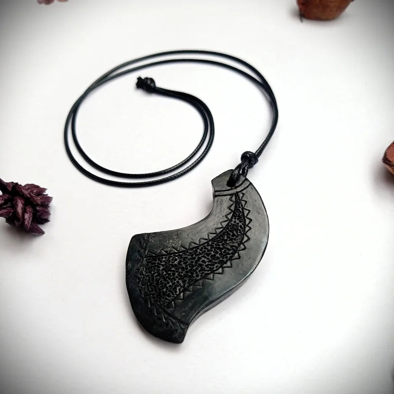 Terracotta pendant 06