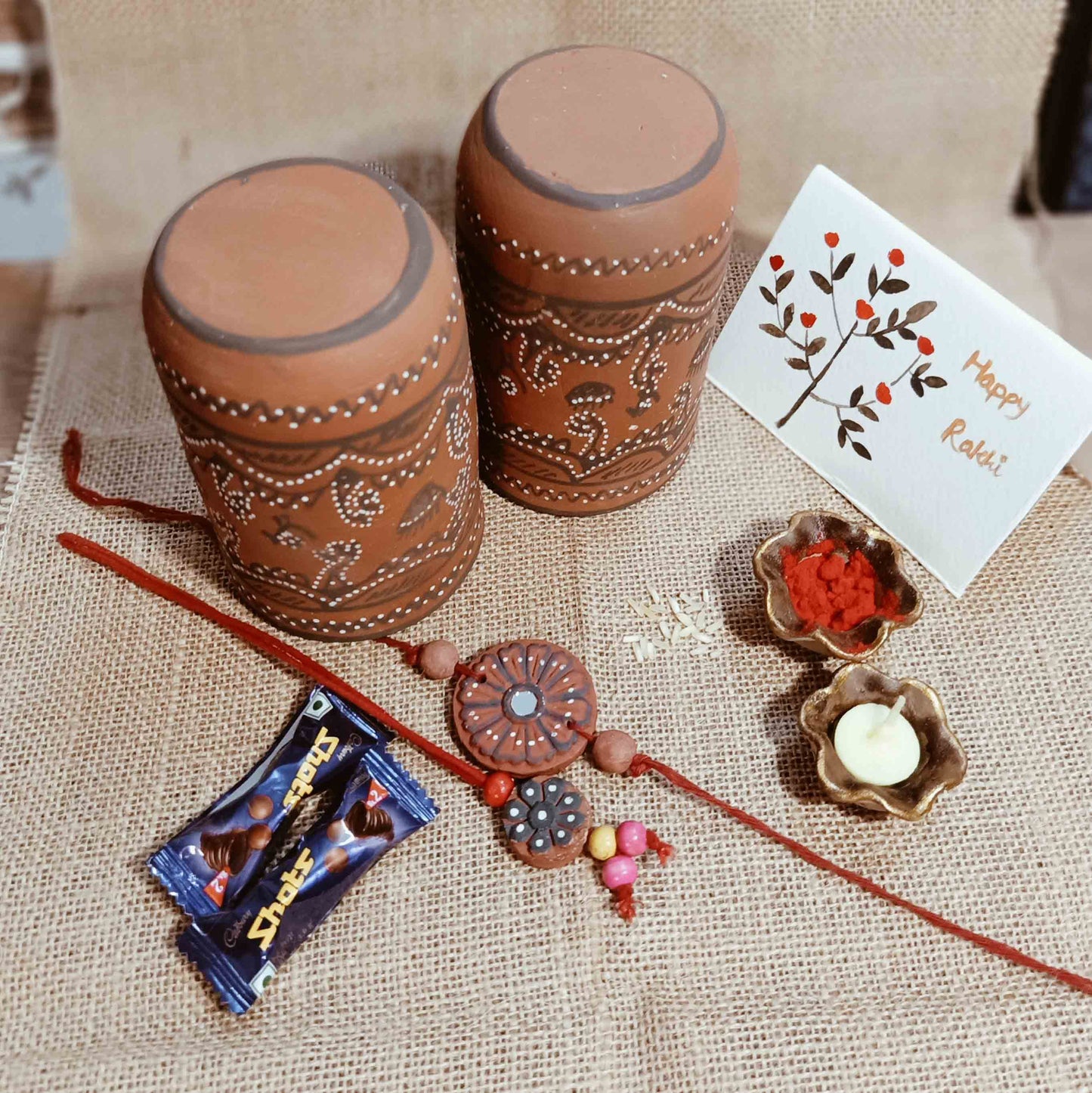 Kutch Painted Pottery Traditional Terracotta Craft Bhai Bhabhi Rakhi & Lumba Festive Gift Hamper