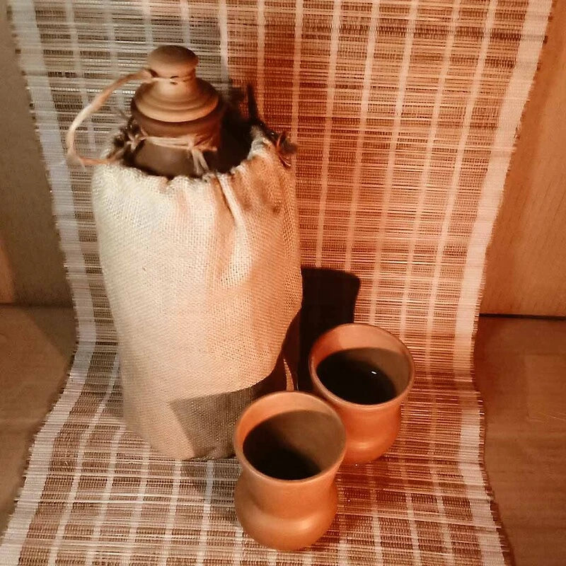 Terracotta "Matka" Water Bottle with Jute Jacket