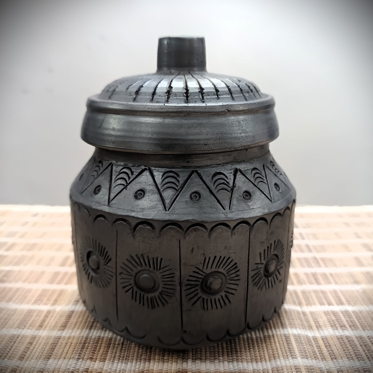 Sawai Madhopur Black Pottery "Barni" Jar with Lid 2