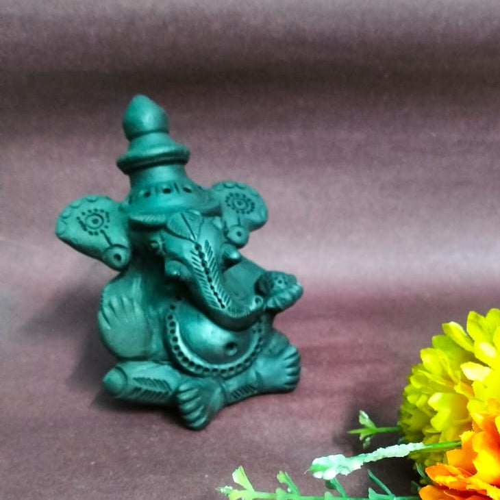 Sawai Madhopur Black Pottery Ganpati Idol Medium