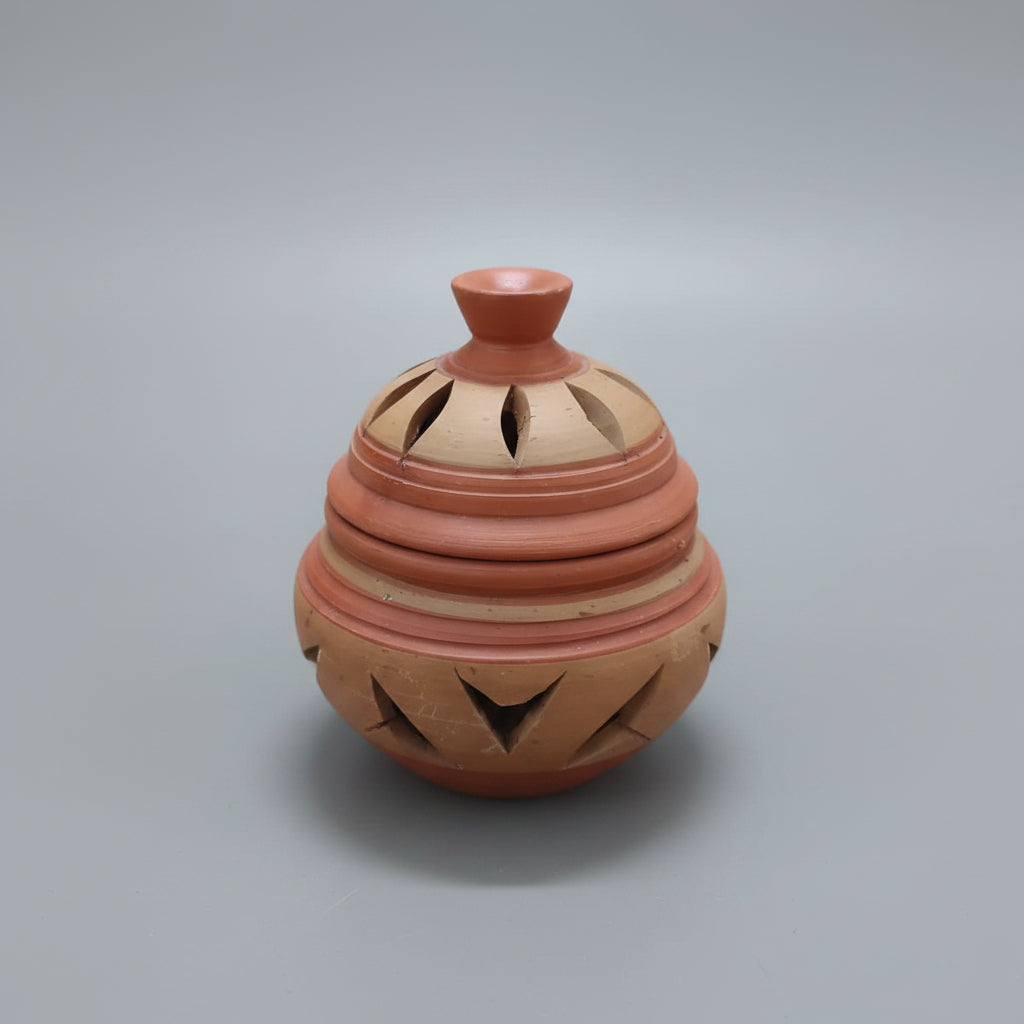 Terracotta Craft Pottery Cutwork Lamp
