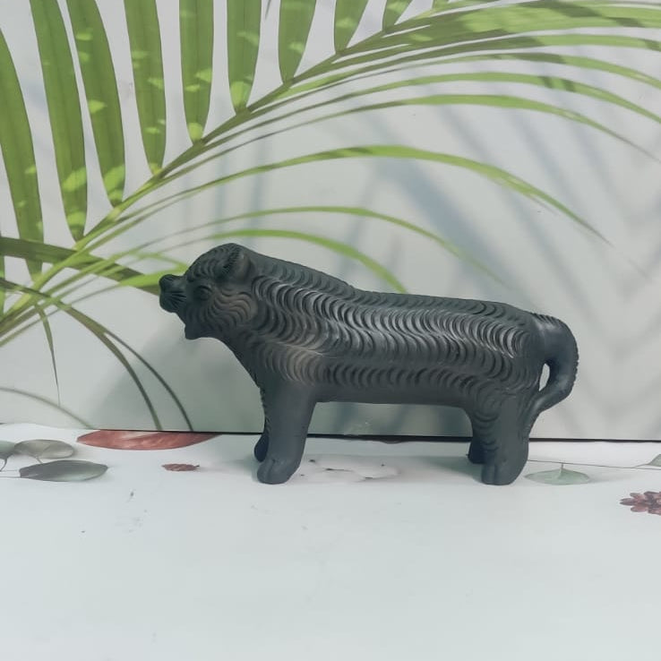 Sawai Madhopur Black Pottery Animal Figurine Standing Tiger Large