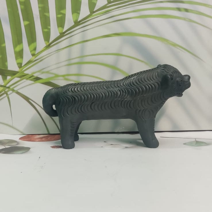 Sawai Madhopur Black Pottery Animal Figurine Standing Tiger Large