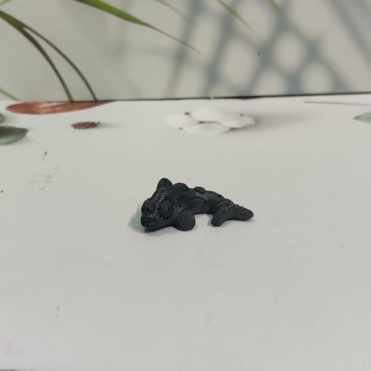 Sawai Madhopur Black Pottery Animal Figurine Small Fish