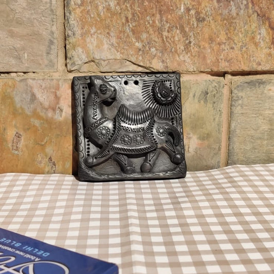Sawai Madhopur Black Pottery Various Animal Tile Art Medium
