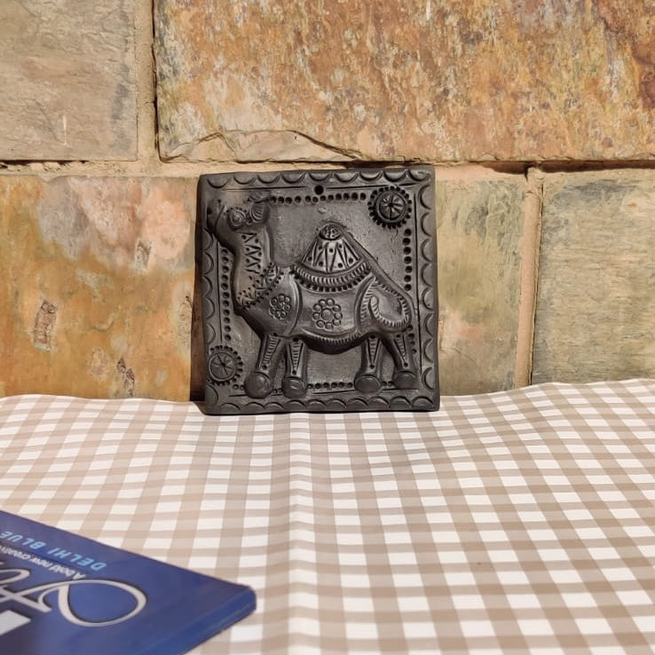 Sawai Madhopur Black Pottery Various Animal Tile Art Medium