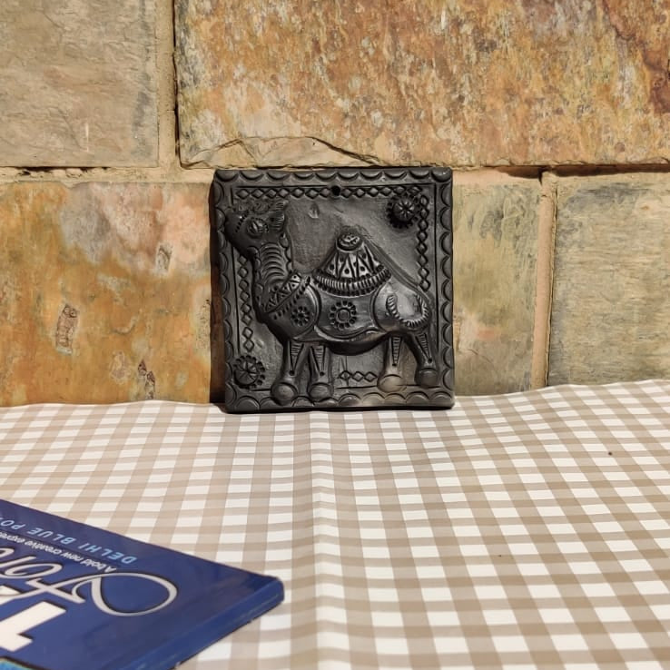 Sawai Madhopur Black Pottery Various Animal Tile Art Medium