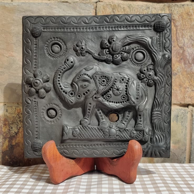 Sawai Madhopur Black Pottery Elephant Tile Art (Large)