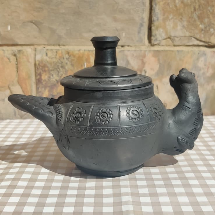 Sawai Madhopur Black Pottery Animal Saltshaker