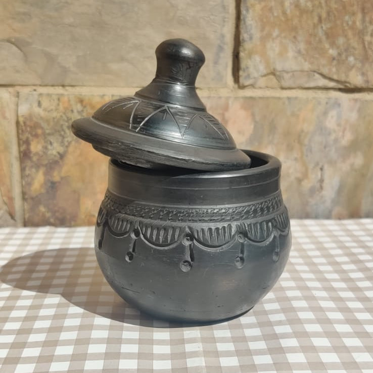 Sawai Madhopur Black Pottery Simple Salt Container