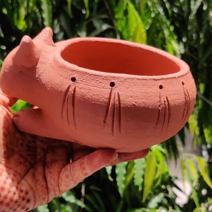 Rajesthan Terracotta Cat Planter 4