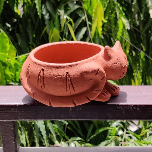 Rajesthan Terracotta Cat Planter 4