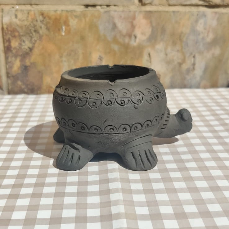Sawai Madhopur Black Pottery Tortoise Ash Tray