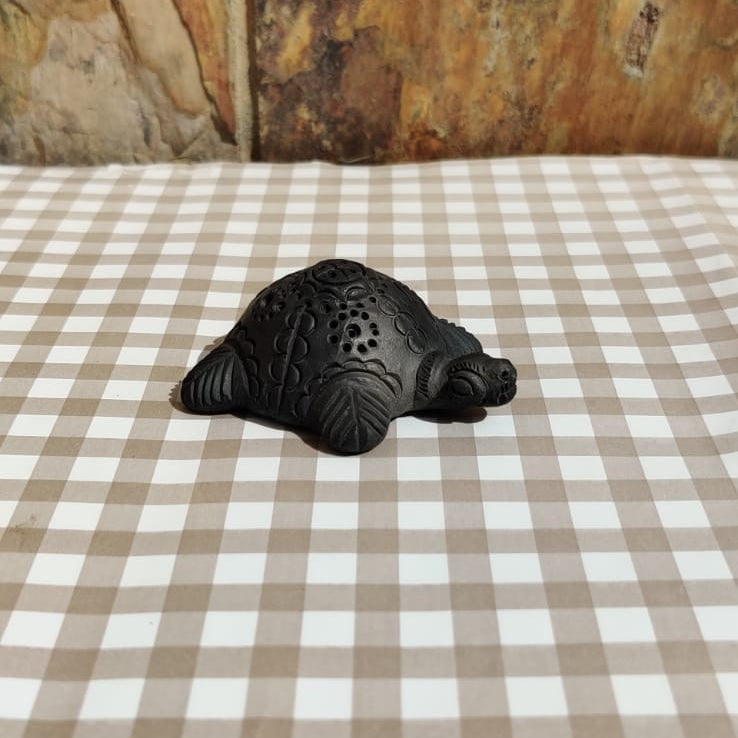 Sawai Madhopur Black Pottery Small Animal Figurine Tortoise,Frog,Elephant