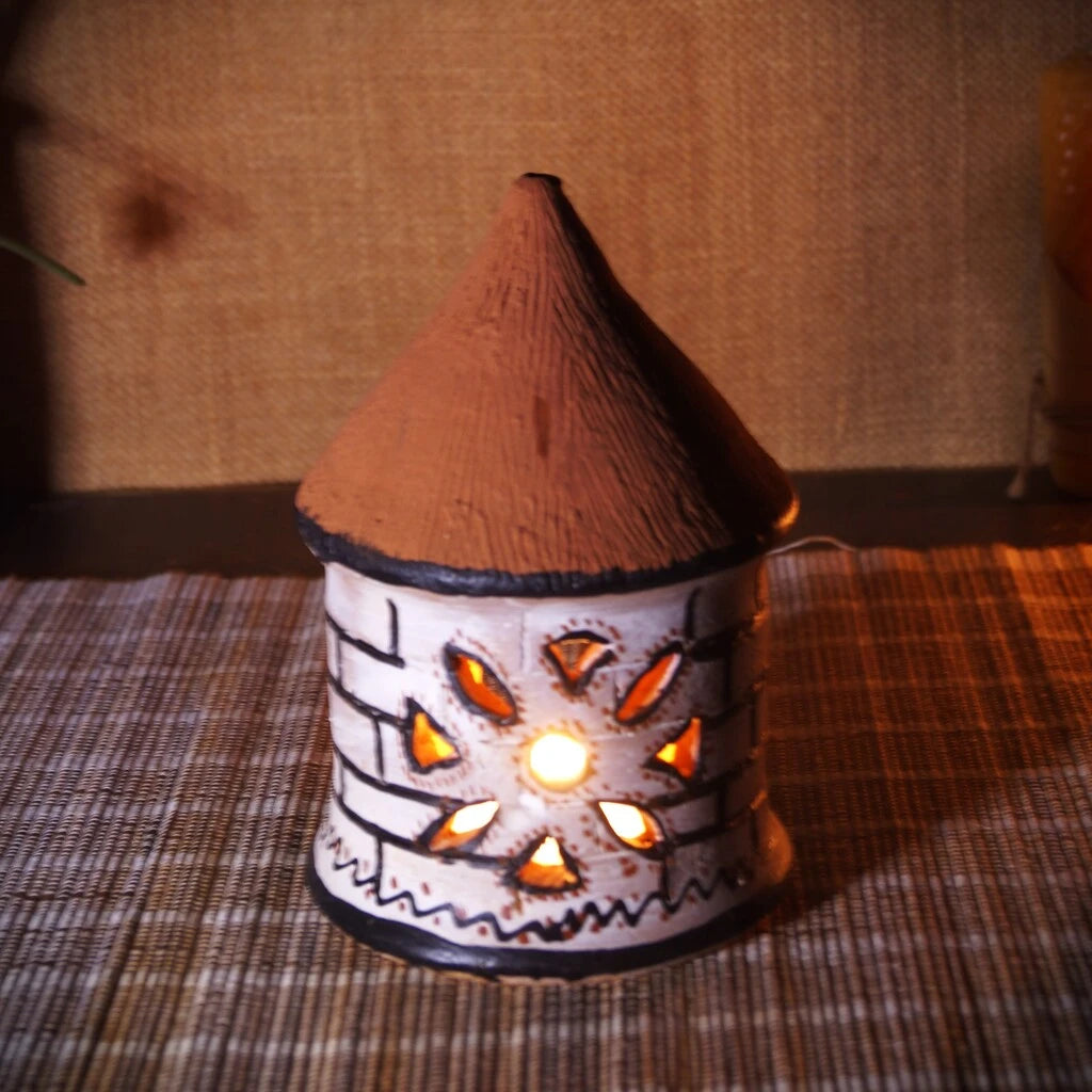 Kutch Hand-Painted Bhunga Tealight/Candle Lamp White & Black