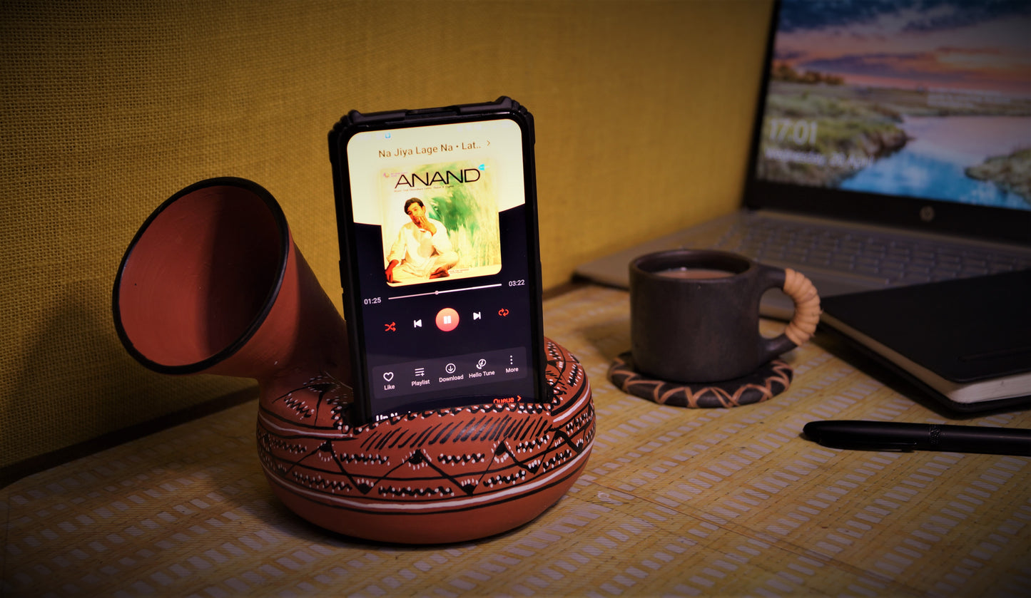 Kutch Painted Pottery Amplifier