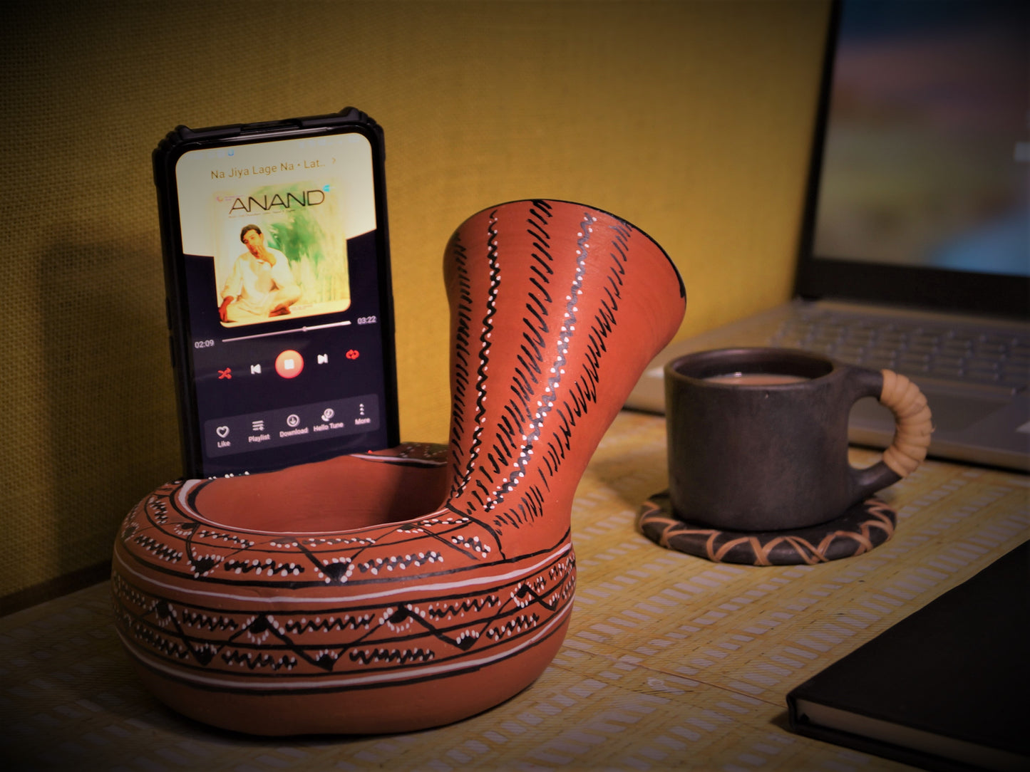 Kutch Painted Pottery Amplifier