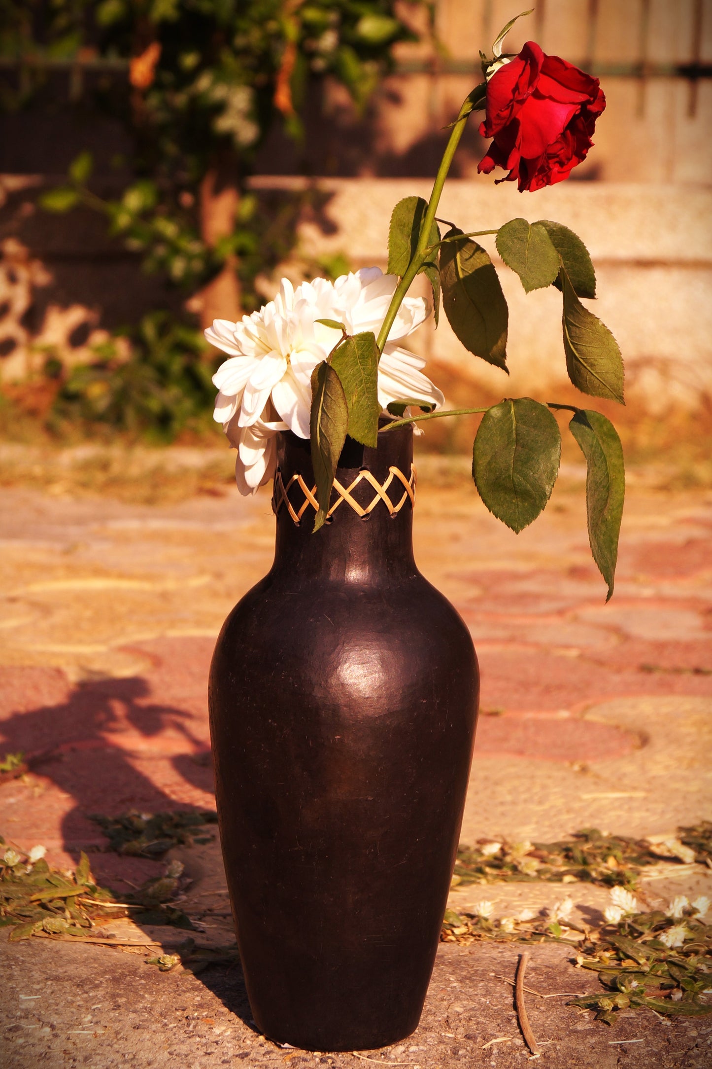 Longpi Black Pottery Bottle Vase