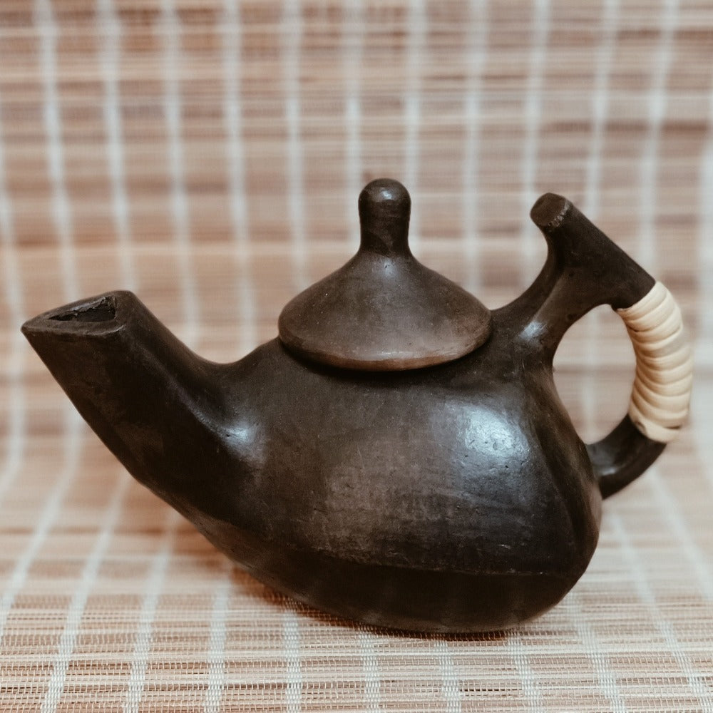 Longpi Black Pottery Small Tea Set With Triangular Teapot