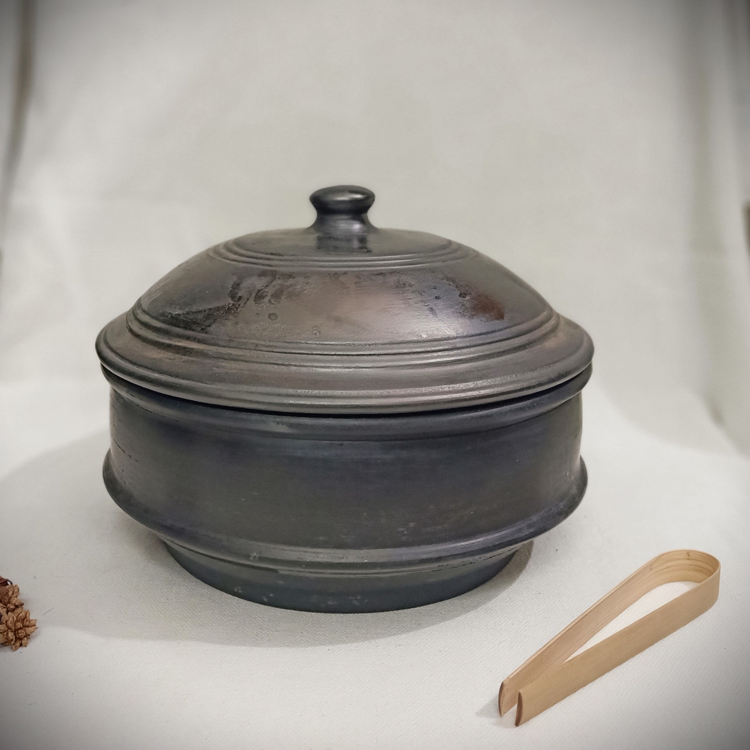 Collector's Edition Reduction Fired Roti-Box – Terracotta by Sachii