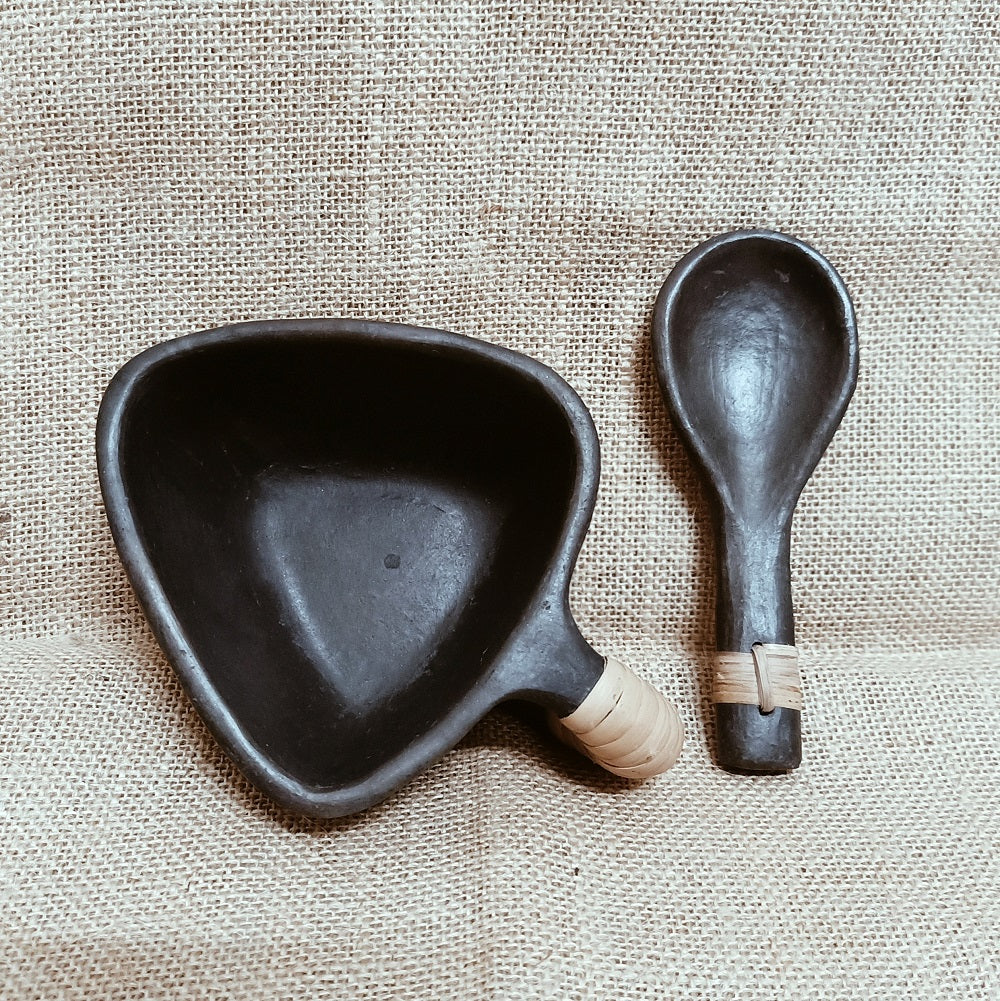 Longpi Black Pottery Soup Mug With Spoon